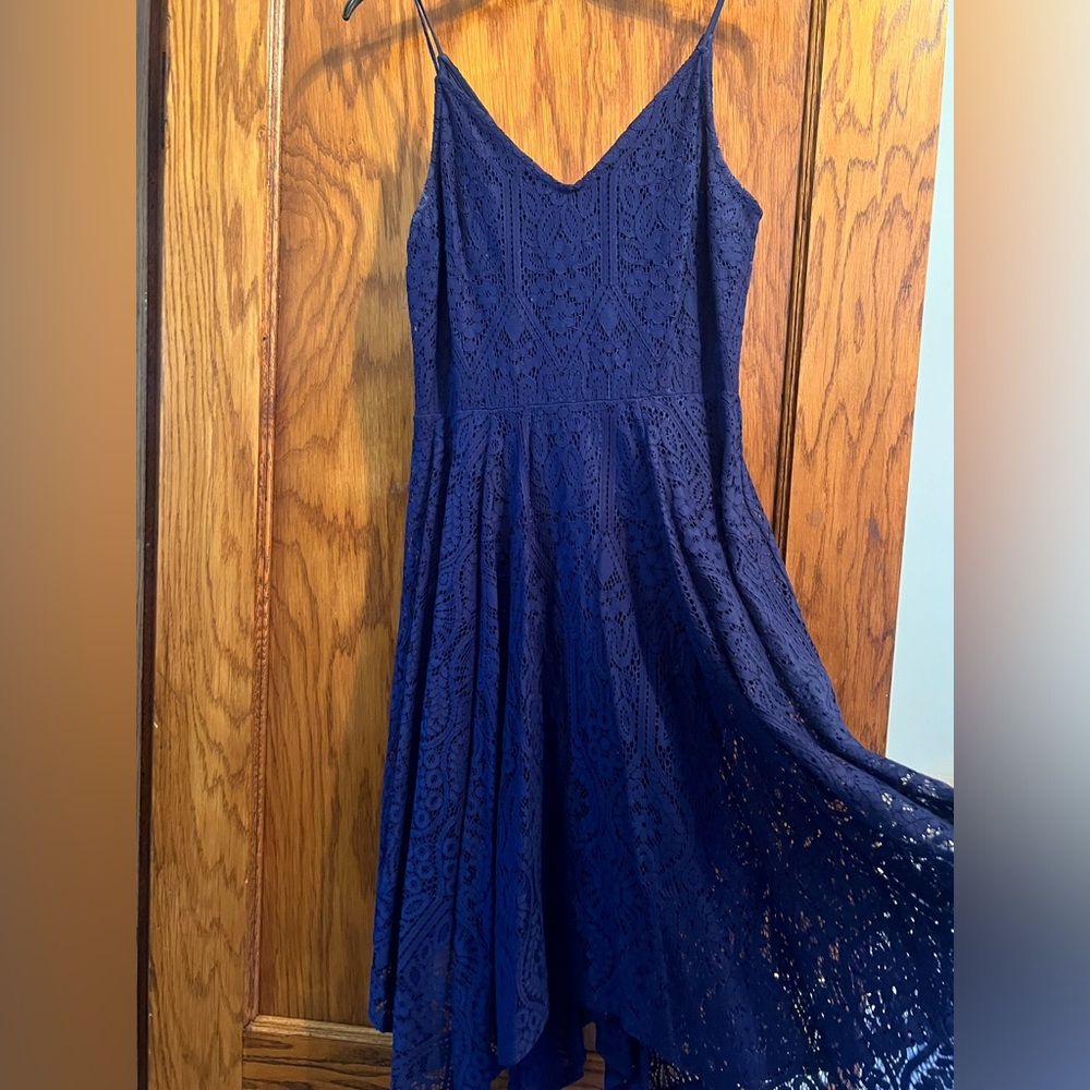 Lacy, flowy blue dress, perfect for a wedding!